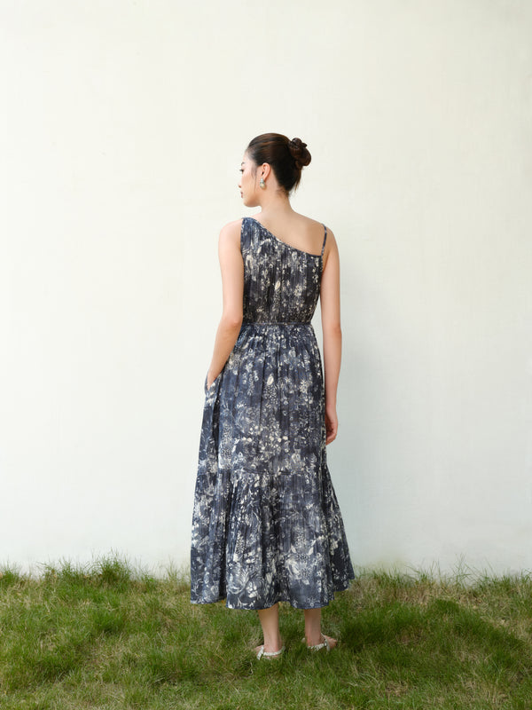 Asymmetric Neckline Artwear Dress in Midnight