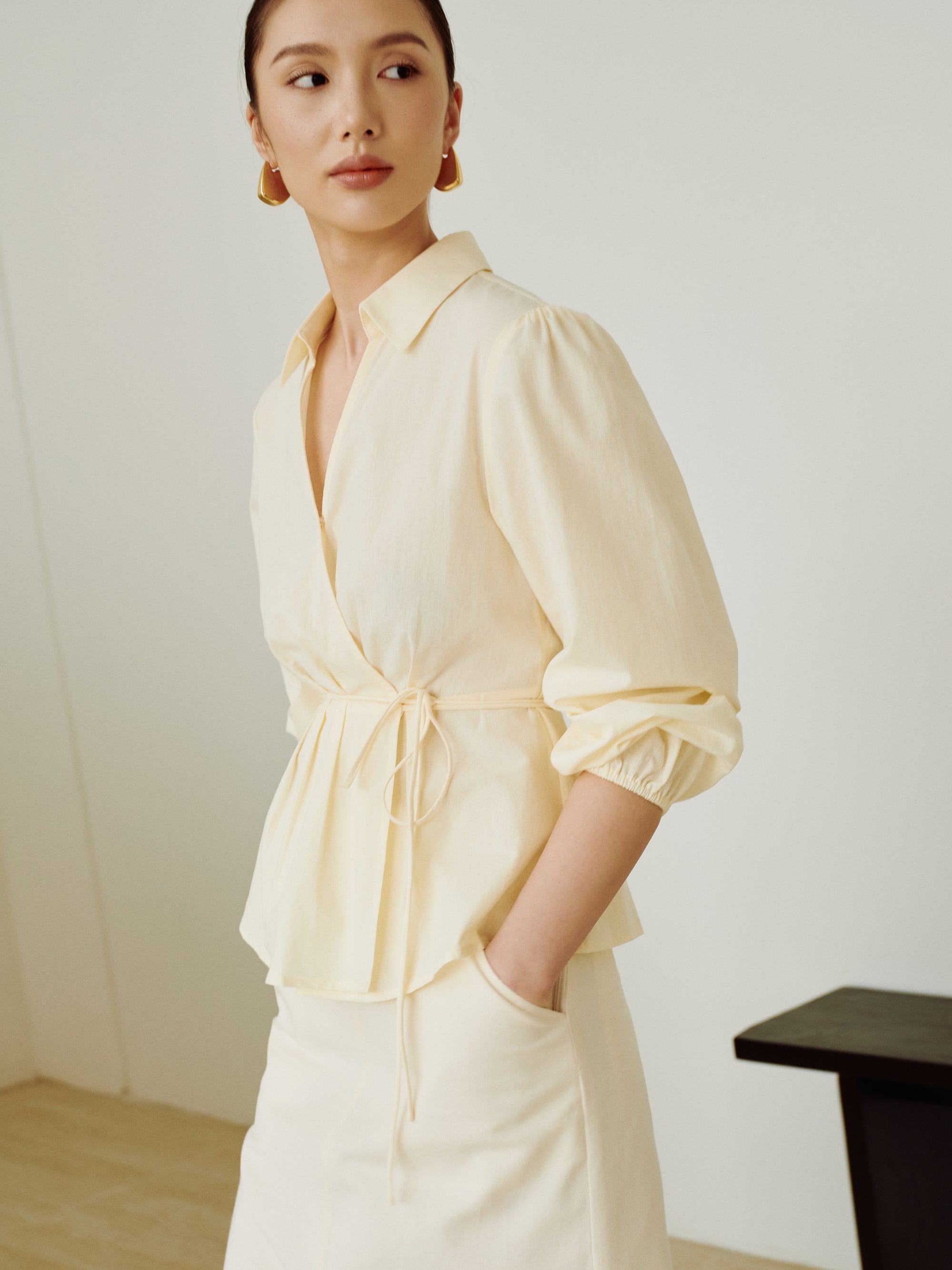 Gentle Denim Column Skirt in Cream (Preview)