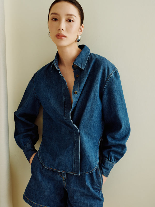Gentle Denim Multiway Buttondown Shirt in Dark Blue (Preview)