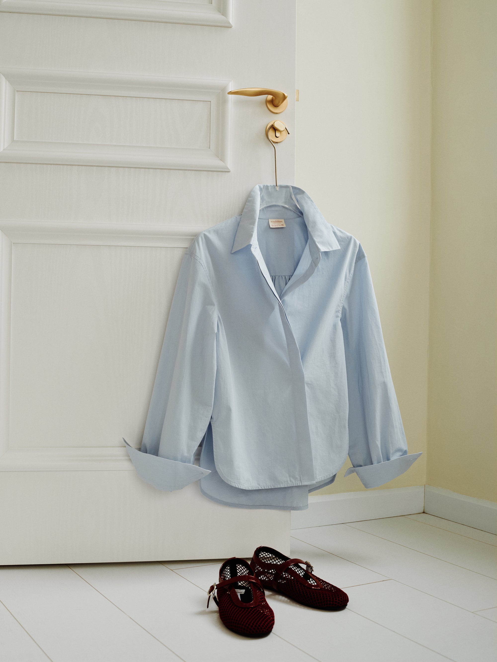 Cotton Classics Multiway Buttondown Shirt in Sky Blue (Preview)