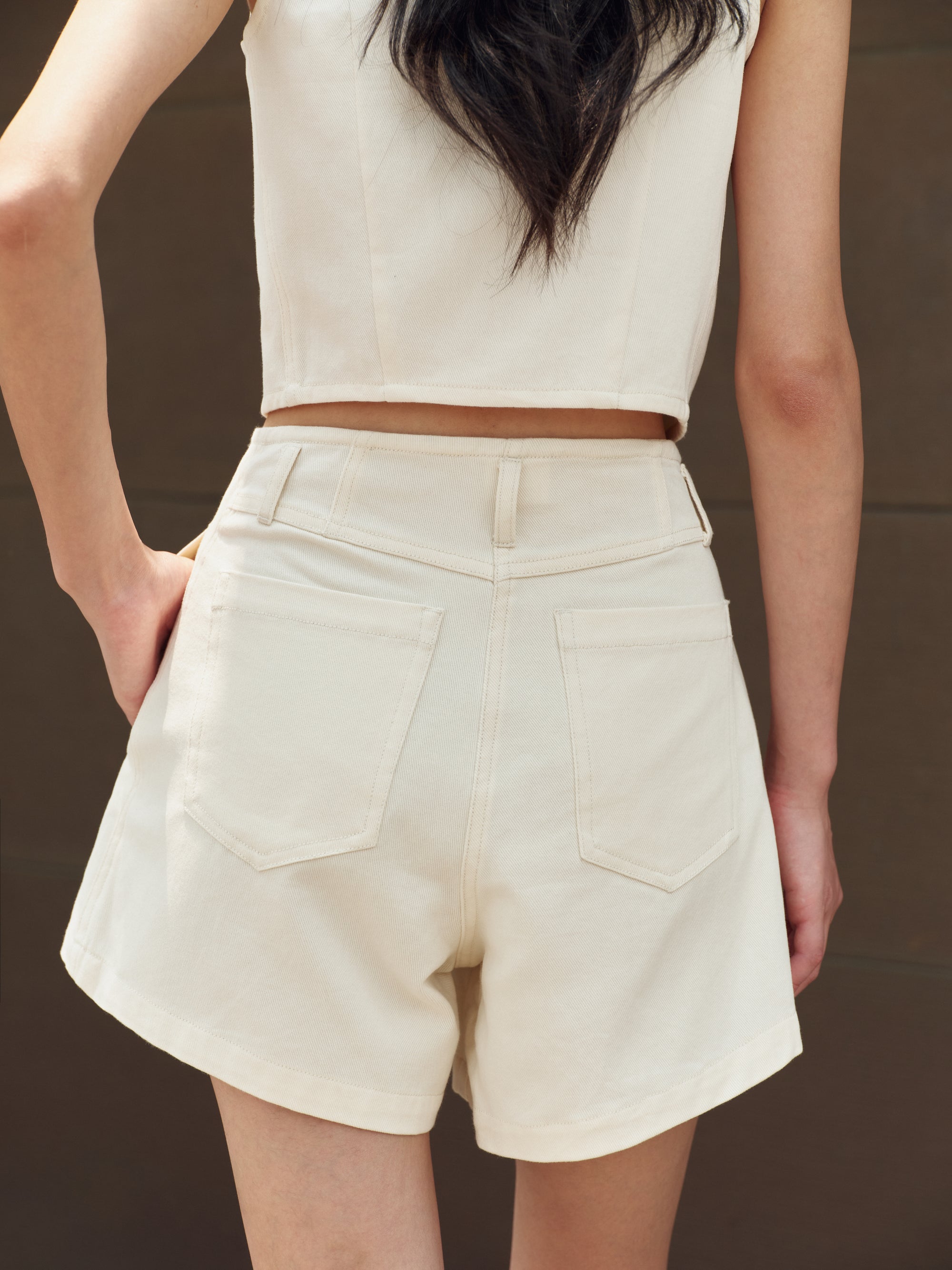 Gentle Denim A-line Shorts in Cream