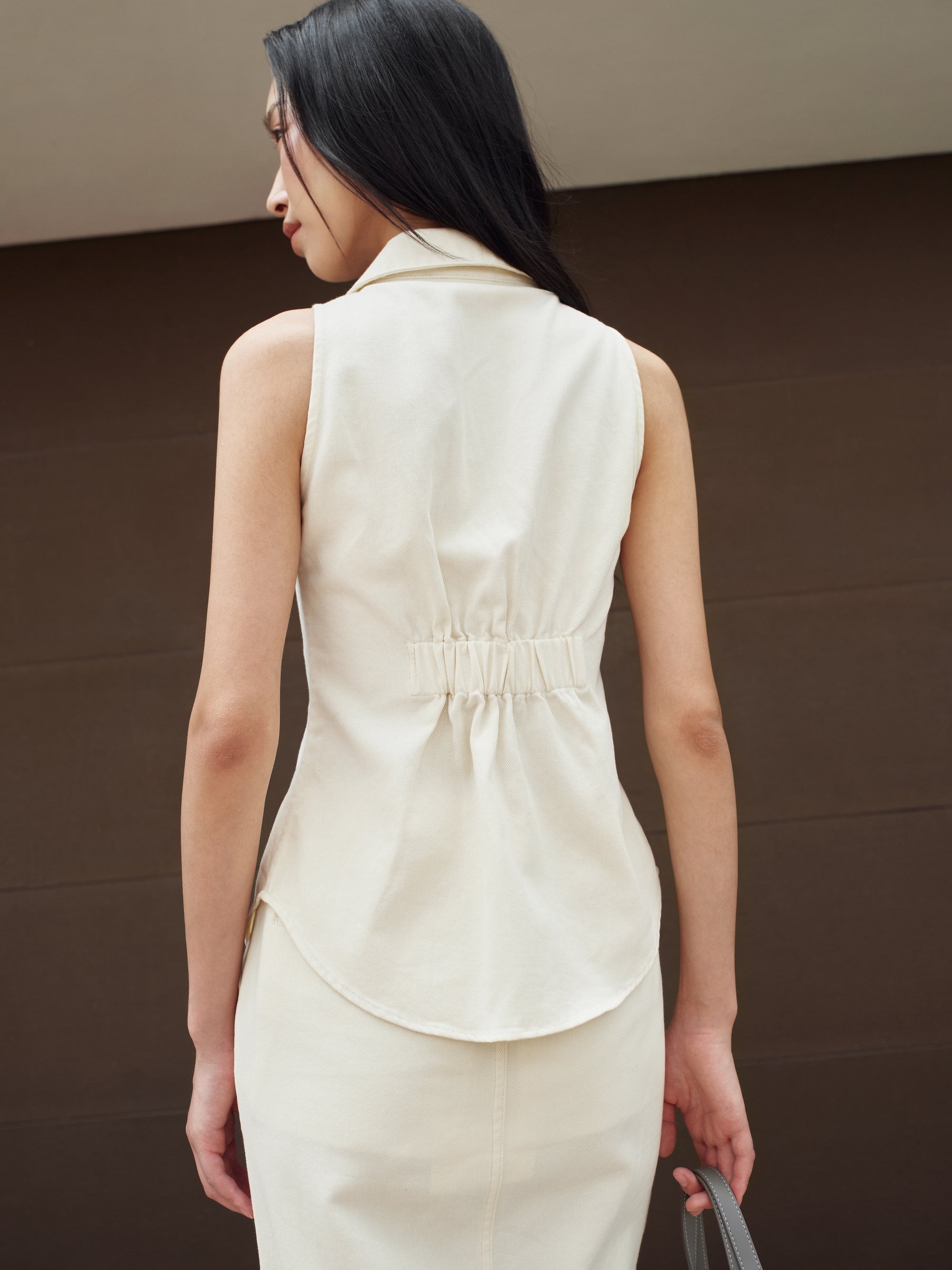 Gentle Denim Contrast Button Collared Top in Cream (Preview)
