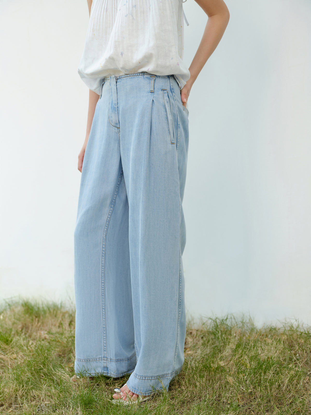 Gentle Denim Relaxed Jean