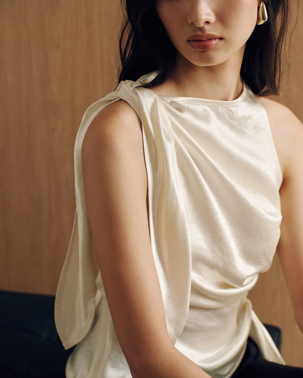 Naia™ Satin Double Tie Top in Pearl (Preview)