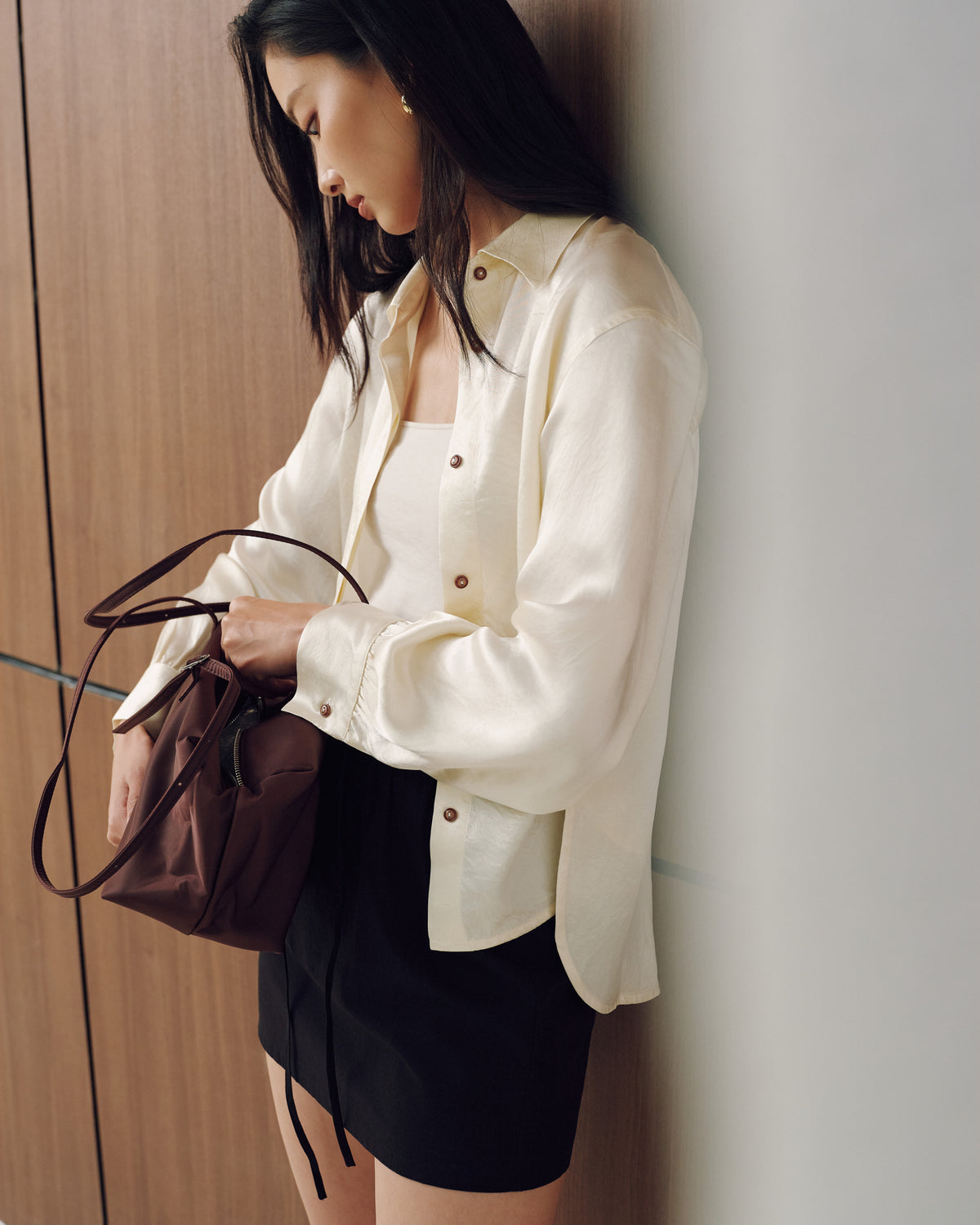 Naia™ Satin Multiway Contrast Button Shirt in Pearl (Preview)