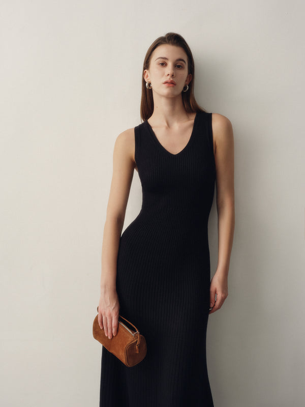 Seamless Knit Reversible Dress in Black