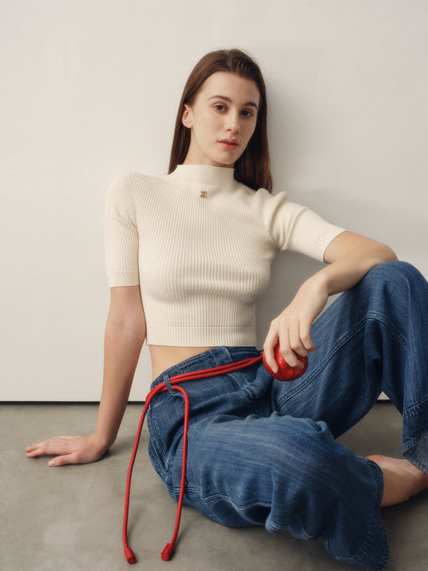 Seamless Knit Sleeved Top in Cream