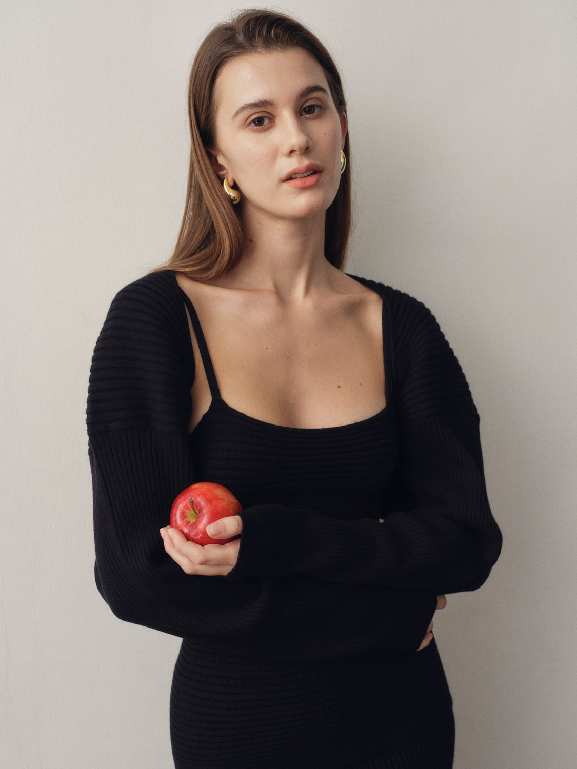 Seamless Knit Shrug Cardigan in Black