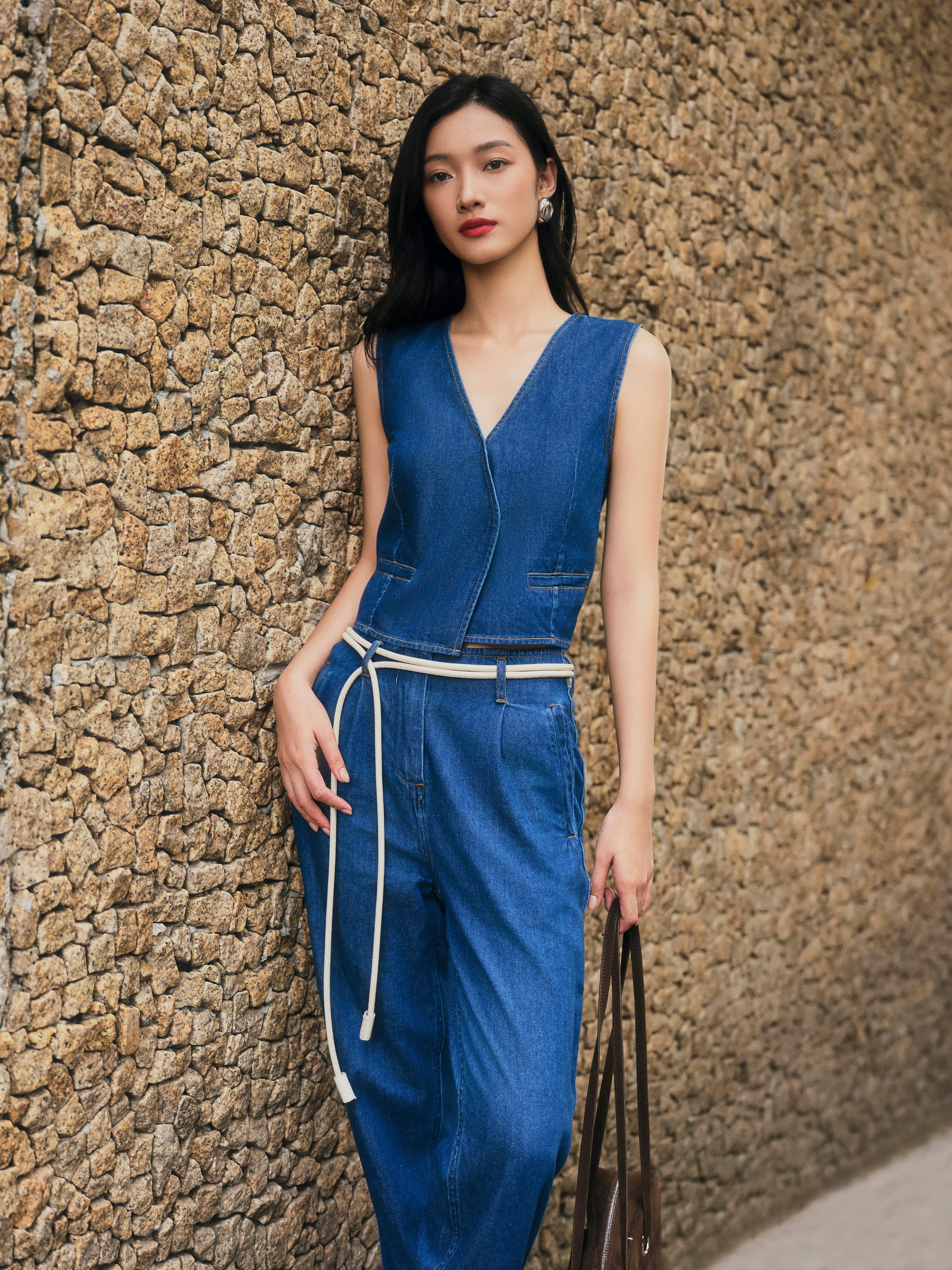 Gentle Denim Tapered Jeans