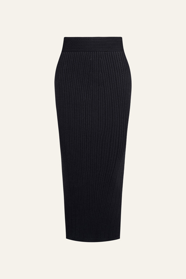 Seamless Knit Column Skirt in Black