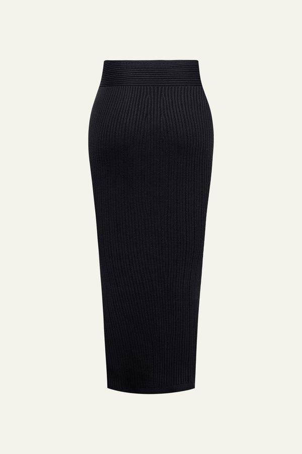 Seamless Knit Column Skirt in Black